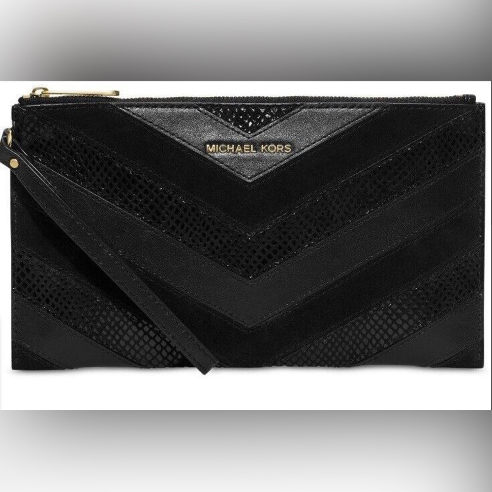 Michael Kors Bedford LG Zip Clutch Chevron Design Black Bag